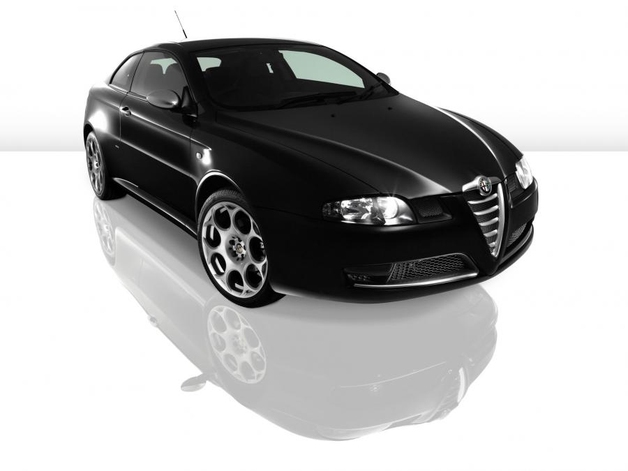  Alfa Romeo GT Black Line (937C) 2007 года  (UK) (фото 1 из 2)